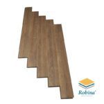 Sàn Gỗ Công Nghiệp Robina 8mm Bản Nhỏ O136