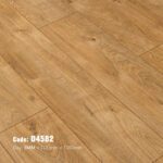 Sàn Gỗ Công Nghiệp Kronopol Aqua Zero Movie 8mm D4582