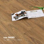 Sàn Gỗ Công Nghiệp Kronopol Aqua Zero Movie 8mm D4583