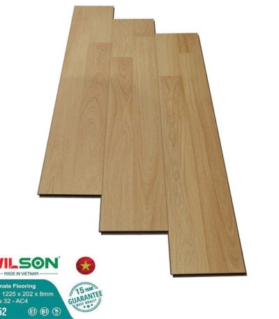 Sàn Gỗ Công Nghiệp Wilson 8mm Bản Lớn W552
